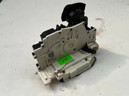 AUDI A6 C8 lock door left front 4K1837015H @M