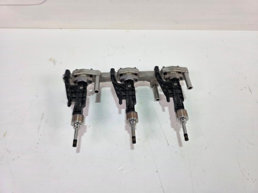 rampe injection gicleur injecteur B58 3.0i BMW G05 G06 G07 LCI 8665635