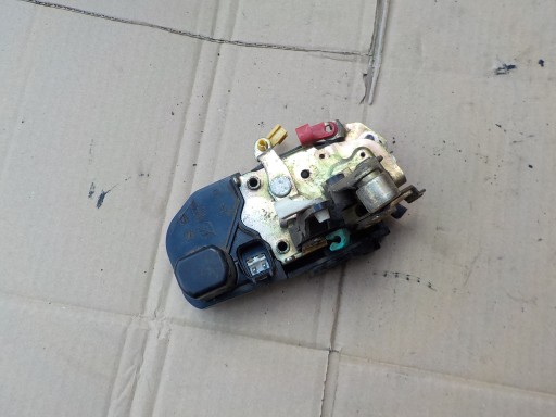 lock left front jeep grand cherokee III WH WK 2006r EUROPA