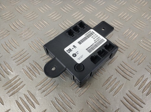 P68225096AF - задній лівий повзунковий дверний модуль CHRYSLER PACIFICA 16-