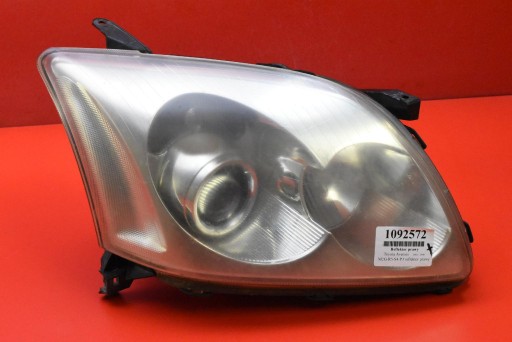 REFLEKTOR right light front lens EU 05-43 TOYOTA AVENSIS 2 II T25 02-06