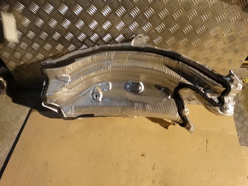 IDEALNA cover TERMICZNA AUDI A8 D5 4N 1 9
