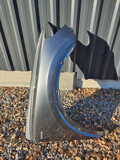 037 - Audi q3 ii 83a 18- правое переднее крыло