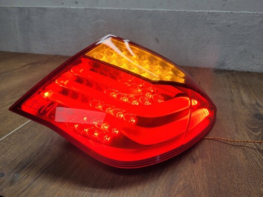 Bmw 7 f01 f02 7182198 фонарь задний правый