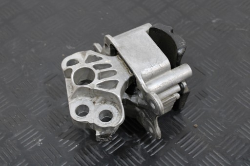 holder engine mount K8D2-7M121-AE LAND ROVER EVOQUE II 2 L551