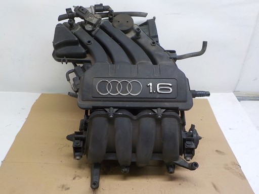 AUDI A3 II 8P GOLF V SEAT SKODA 1.6 MPI collettore aspirazione usato iniettori