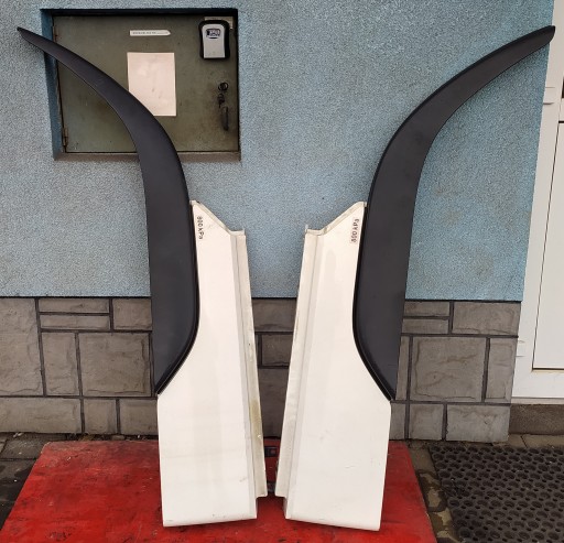 VOLVO FH 12/13 РОЗШИРЕННЯ СХОДІНКИ + КРИШКА КОЛІСНОЇ АРКИ ПРАВА/ЛІВА СТОРОНА