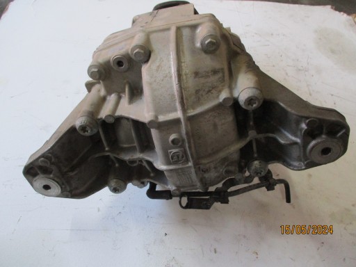 differential MASERATI GRECALE 2,0HYB 00552719890 rear part