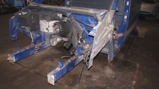 quarter quarter left VOLKSWAGEN CRAFTER