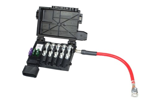 7M3937548A - БЛОК ПРЕДОХРАНИТЕЛЕЙ VW SHARAN GALAXY ALHAMBRA