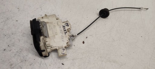 lock door front front right Audi A4 B7 1,8T