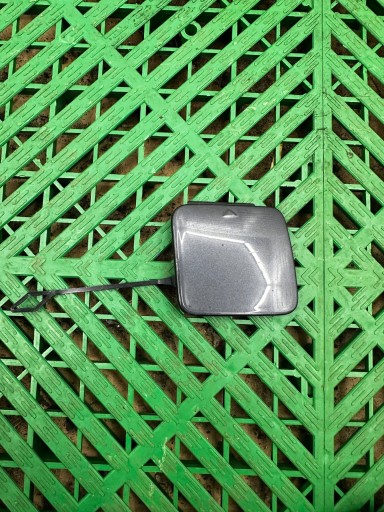 towing hook cap holowniczego w zderzaku przednim BMW 7 G11 G12 8061122
