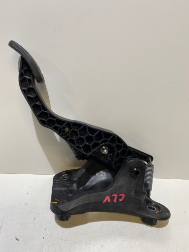RENAULT CLIO V PEDAL CLUTCH 465032747R