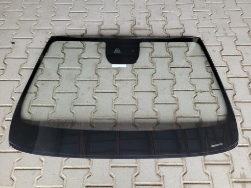 window front front iron MG HS and