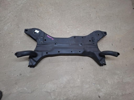 Nápravnica výstuha zavesenia predok Mitsubishi Lancer 10 CY4A 2007