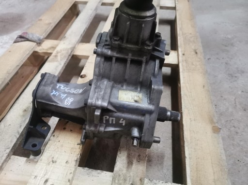 REDUKTOR gearboxes of the gear HYUNDAI TUCSON and 2.0 CRDi 4X4 JM T/R
