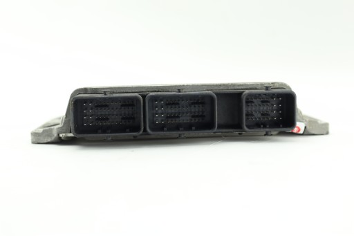 Computer DES MOTORS RENAULT SCENIC II 1.6 16V 8200509963 8200758478