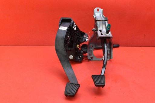 PEDAL pedale Kupplung Druckplatte Bremse 32802-N7120 KIA SPORTAGE 5 V 1.6 T-GDI 150 KM
