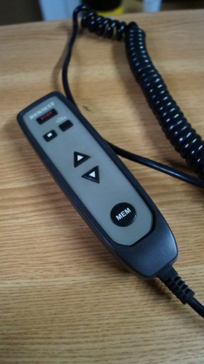 Пульт дистанционного управления подушкой безопасности renault 7420708835