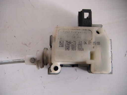 04- - SKODA OCTAVIA 2 II 04 - ПРИВОД ТОПЛИВНОЙ ЗАСЛОНКИ