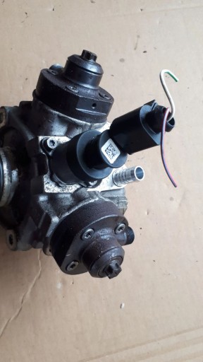 A4 B8 A5 feed pump nozzle 3.0 TDI CDU