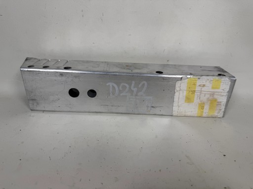 Audi A4 8K beam tip rear part 8K0807332