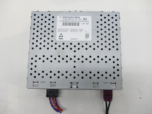 MERCEDES E W212 LIFT amplifier TUNER RADIA W222