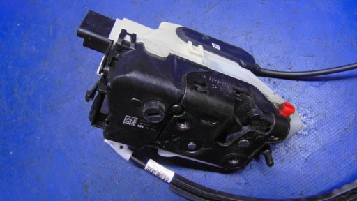 lock door right of the sliding FIAT DOBLO III COMBO E BERLINGO PARTNER IV