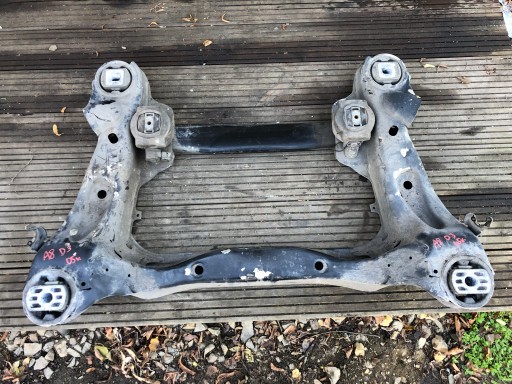 axle beam subframe front AUDI A8 D3