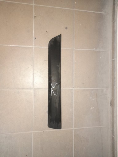 НАКЛАДКА ДВЕРІ ПРАВА ЗАДНЯ VOLVO XC60 31349598