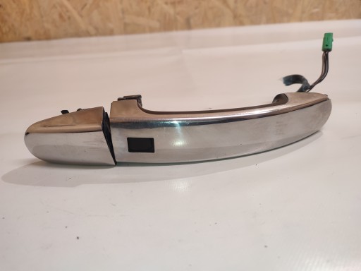 FORD KUGA MK1 ДВЕРНА РУЧКА ПРАВА ПЕРЕДНЯ KEYLESS KEYFREE