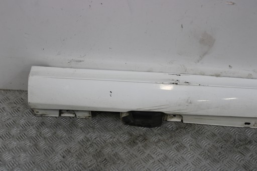 cap threshold threshold right MERCEDES E-KLASA W213 AMG A2136900202