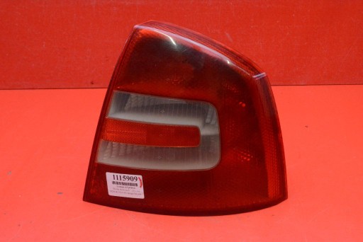 light right rear part rear 1Z5945096A SKODA OCTAVIA 2 II HB 04-08