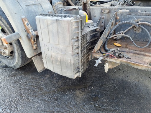 КОРПУС ПОВІТРЯНОГО ФІЛЬТРА IVECO EUROCARGO TECTOR