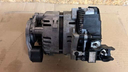 Land rover defender l8b211a240bb генератор 3.0d