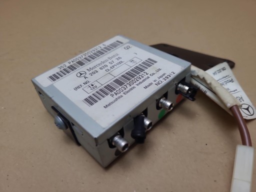 amplifier anteny Mercedes-Benz Viano W639 2004 A2038205726