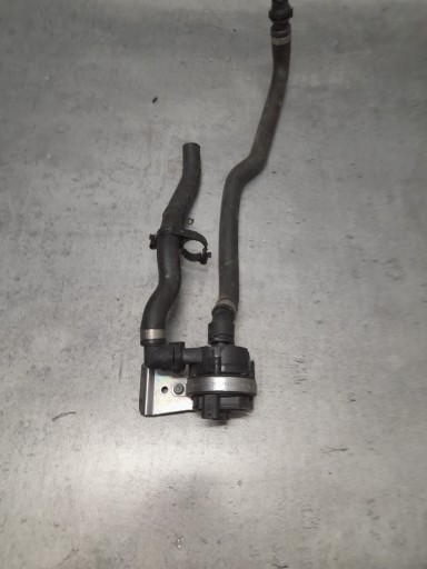 9147359 - Дополнительный водяной насос BMW F80