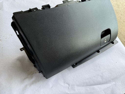 JAGUAR XE X760 passenger compartment of the passenger GX73-060K63-AA