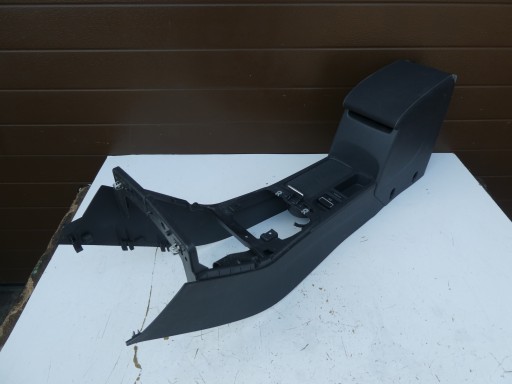 TUNEL armrest VW TIGUAN plus 5M0864207F