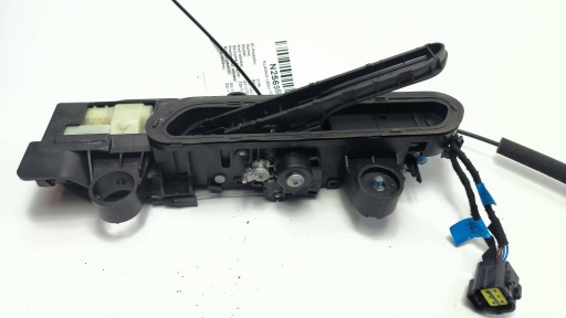 handle left front A00121892 BAIC BEIJING 5