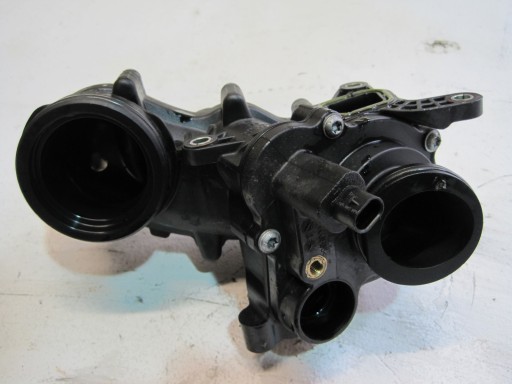 thermostat housing AUDI Q7 4M0 3,0TDI 059121111DK