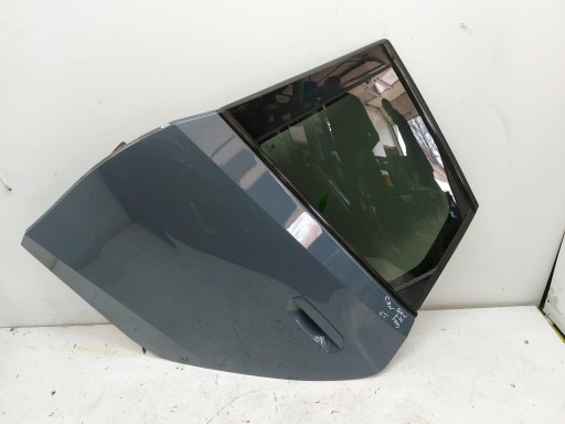 BMW U06 220d dveře levé záď zadní šedý C3N