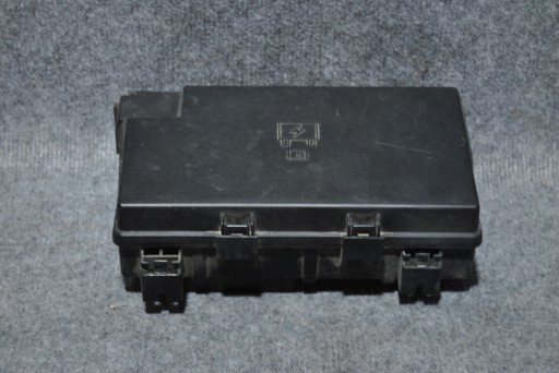 68089578AE - Dodge ram 1500 13-14 блок предохранителей 5.7