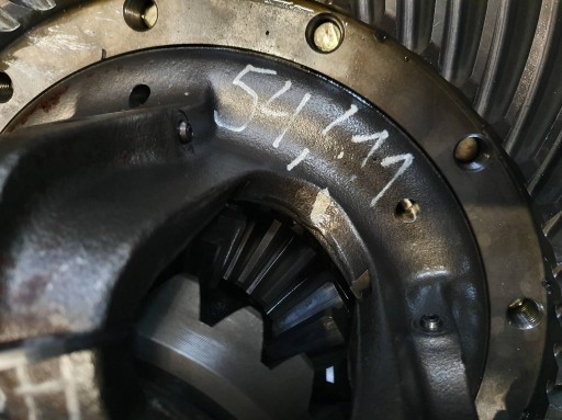 cam TRAKTOR ATAKU TALERZ 54/11 86020944 NEW HOLLAND 8870 A