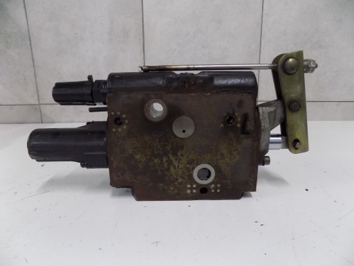 87546169 - NEW HOLLAND CASE FIAT РОЗДІЛ КЛАПАН УПРАВЛІННЯ
