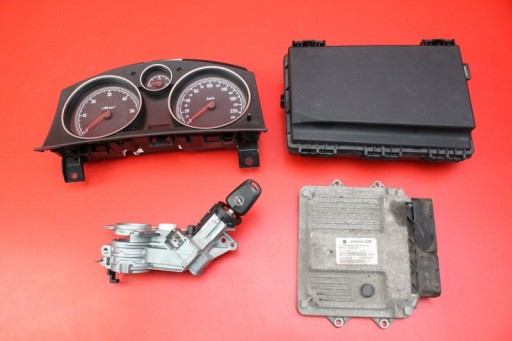 IMMO КОМПЬЮТЕР 55565449 OPEL ASTRA 3 III H 1.3 CDTI