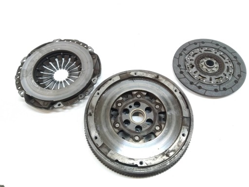 clutch dual mass flywheel 55565495 1.4 TURBO Opel Meriva II (2010- ) B