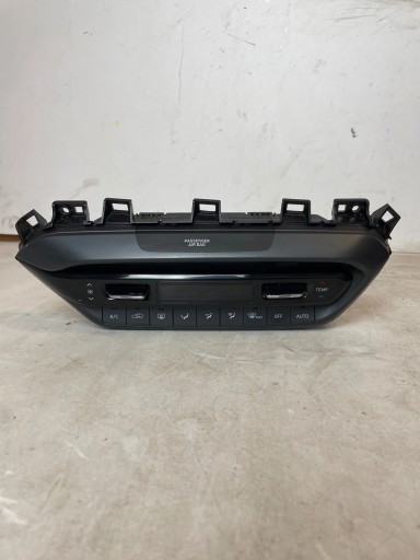 Panel air conditioning devices of the air conditioning Hyundai Bayon I20 III