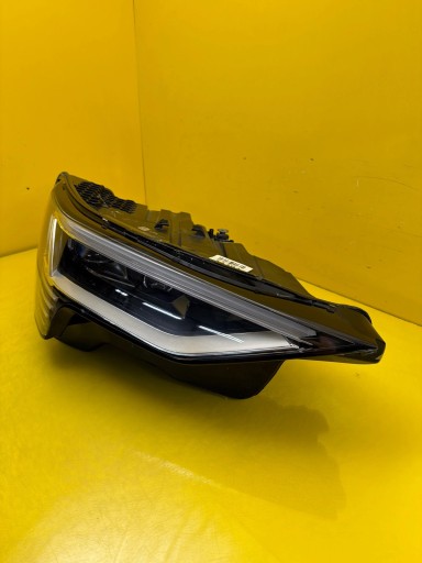 light right Audi Q4 E-Tron Matrix 4KE941036B USA