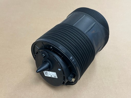 audiolcar1, audiolcar1 - Audi q7 q8 e-tron задня повітряна заслінка 4m0616001ak